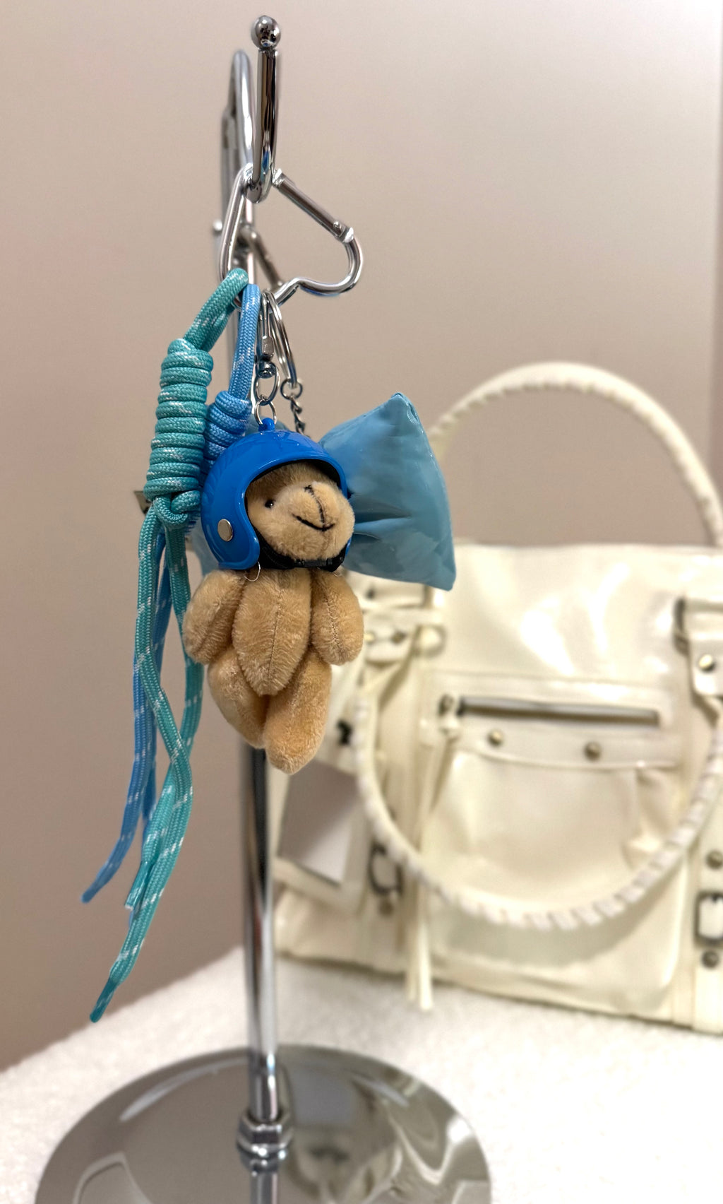CHARM TEDDY