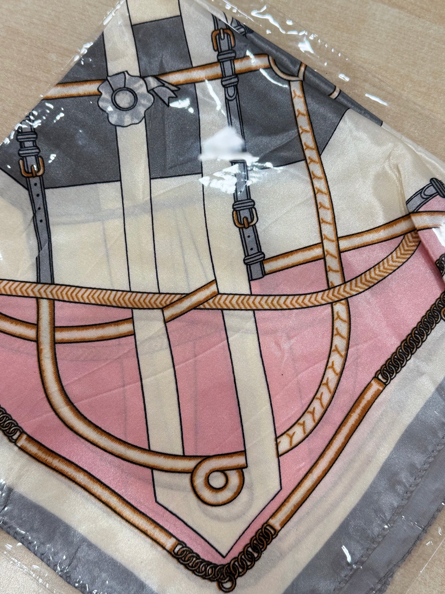 FOULARD