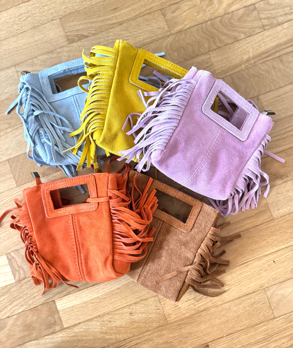DELIA MINI