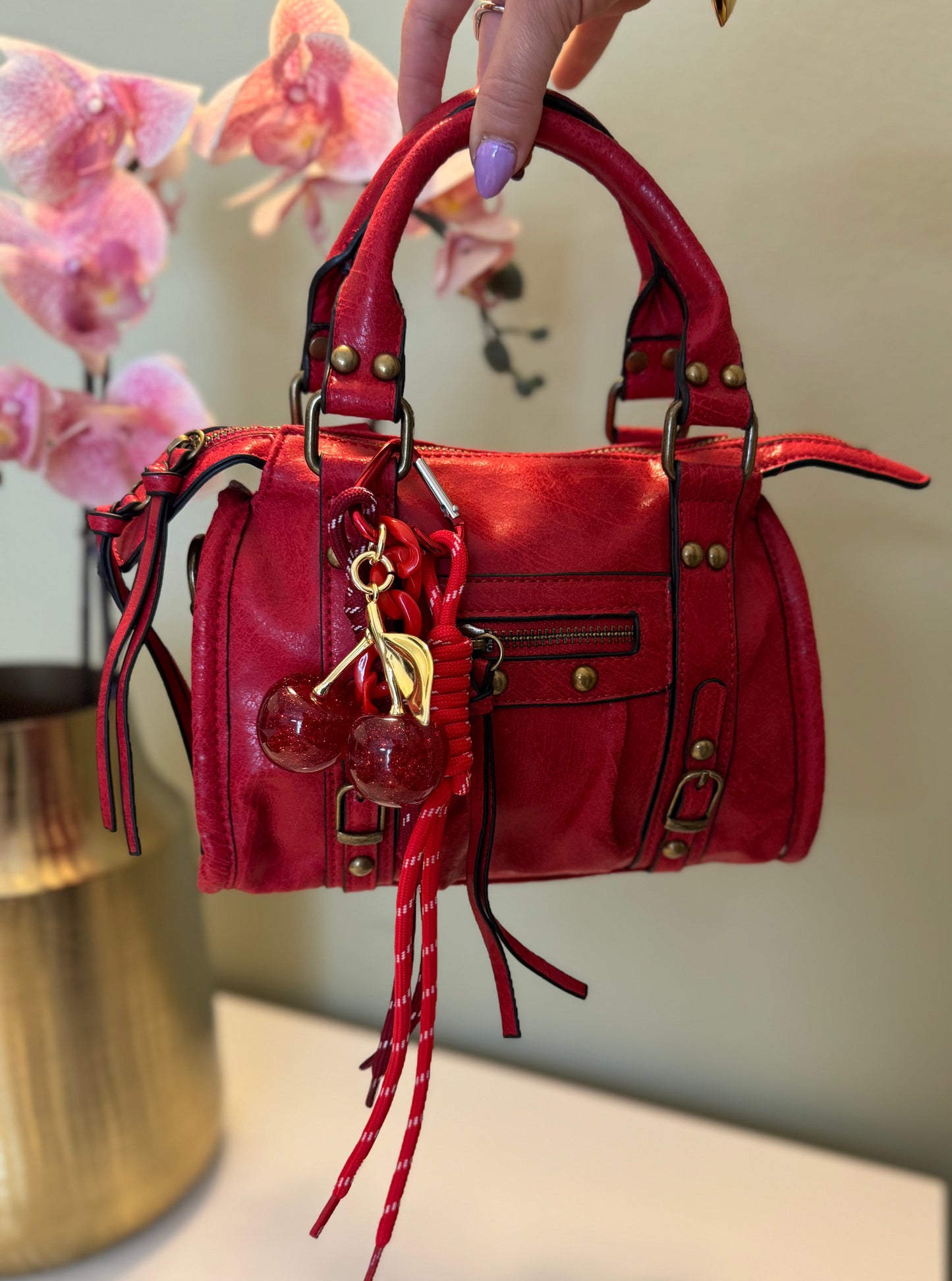CHARM  CHERRY
