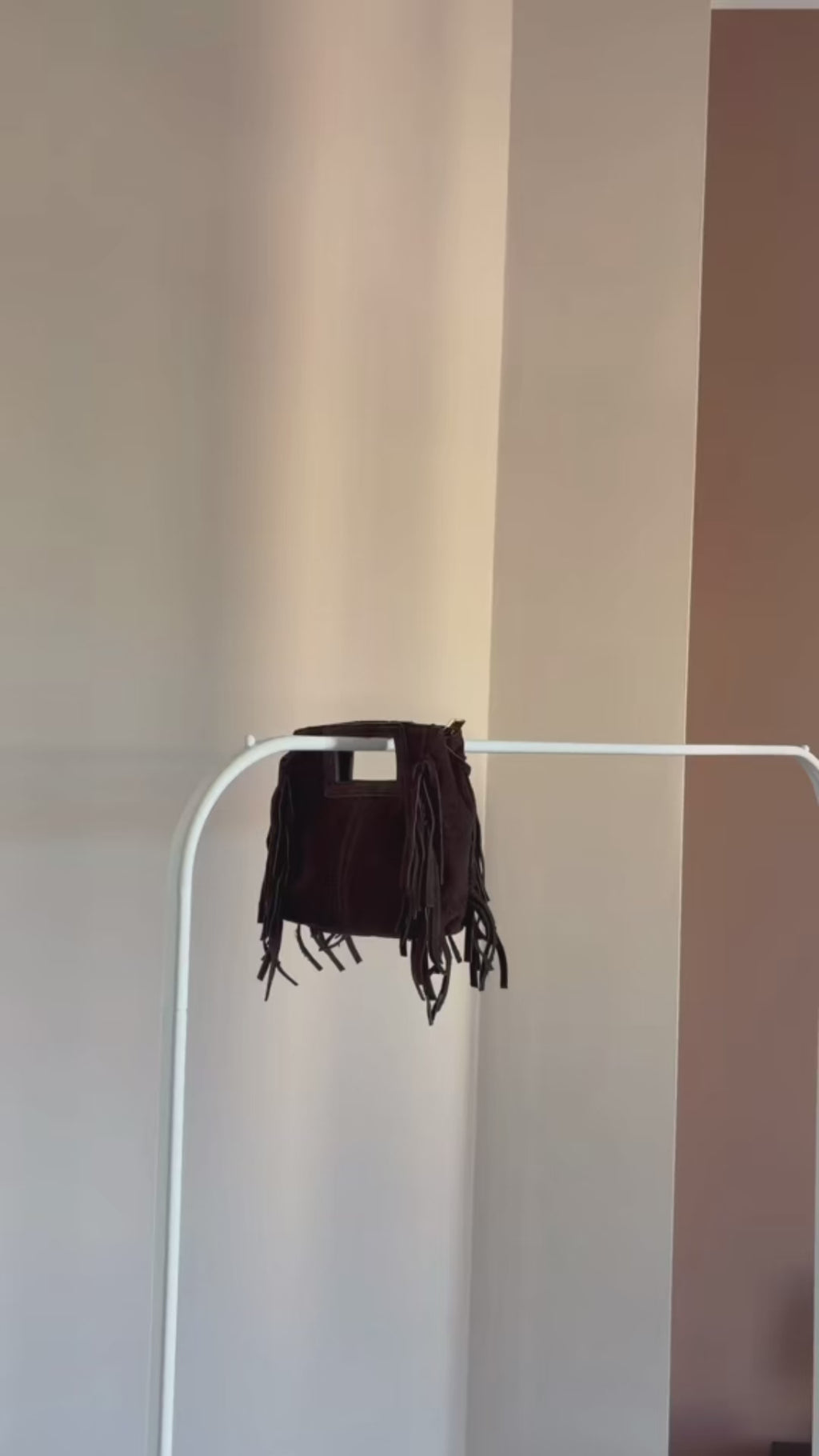 DELIA MINI